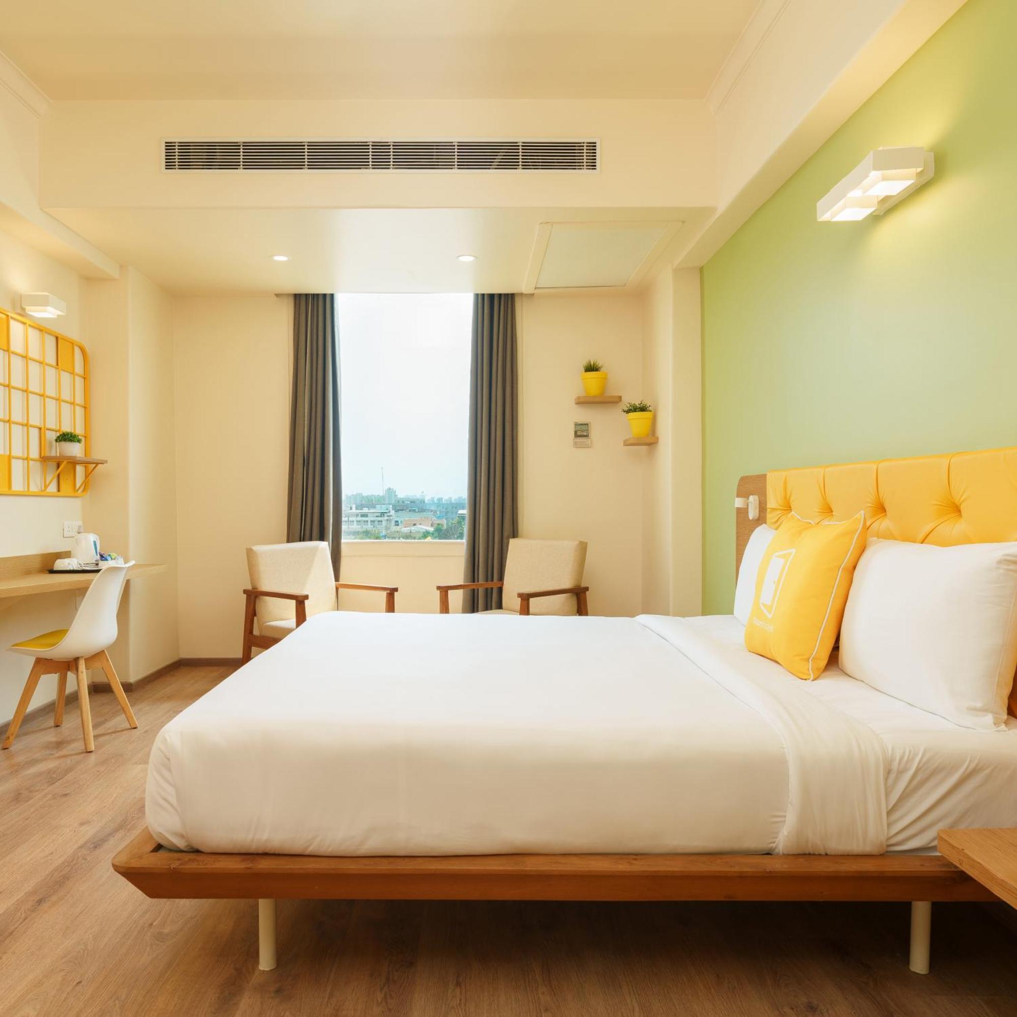 Bloom - Sector 62 Hotel 3*